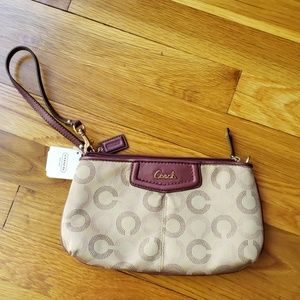 NWT Coach Wristlet
